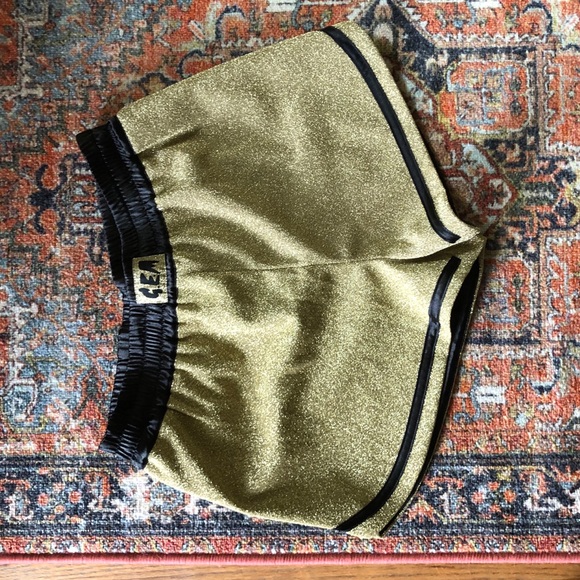 LAZY OAF NWT G.E.M. GOLD MEMBER SHORTS L - Picture 6 of 9